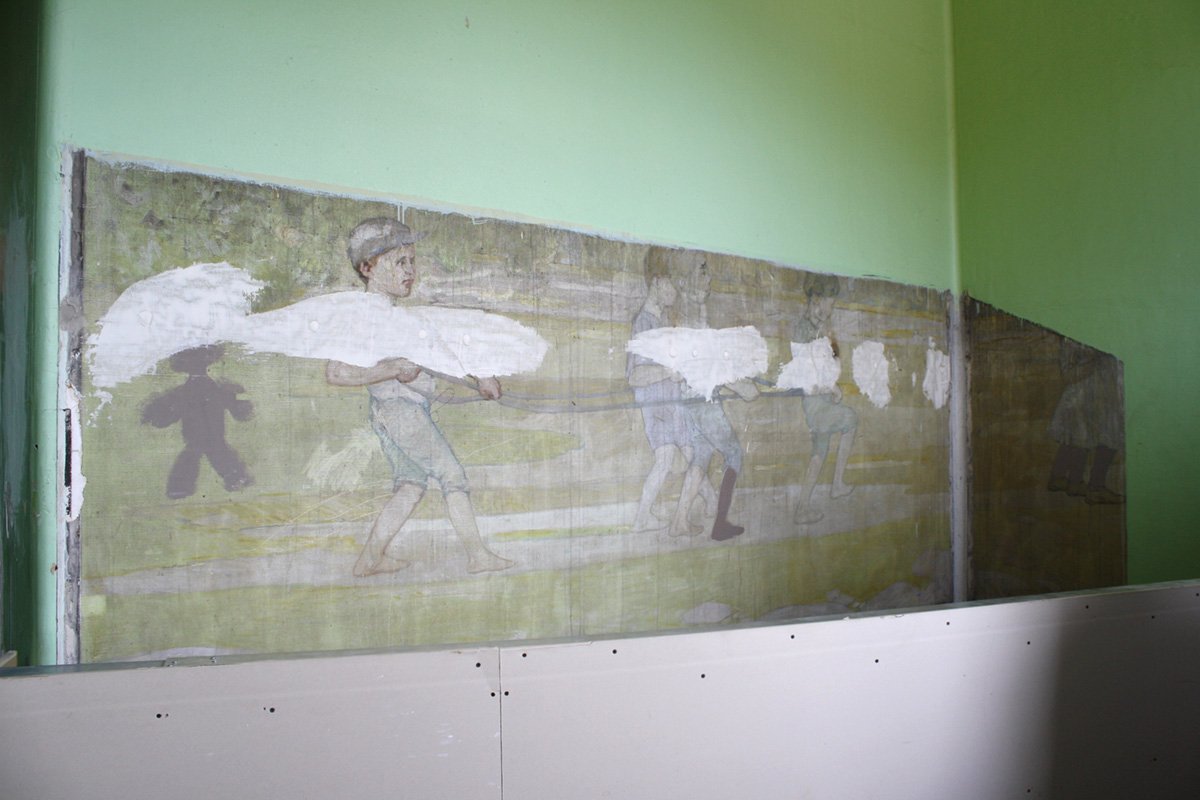 Hoosier Group Mural in one of Burdsal Units, Wishard Hospital. James Glass 2014